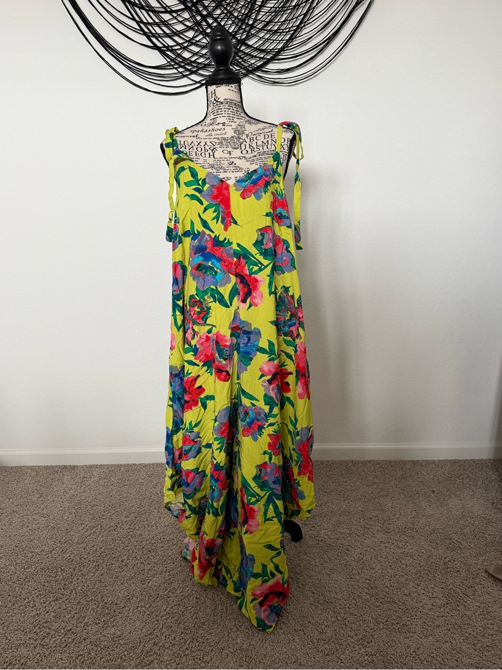 Vince Camuto Yellow Floral Tie-Shoulder Jumpsuit